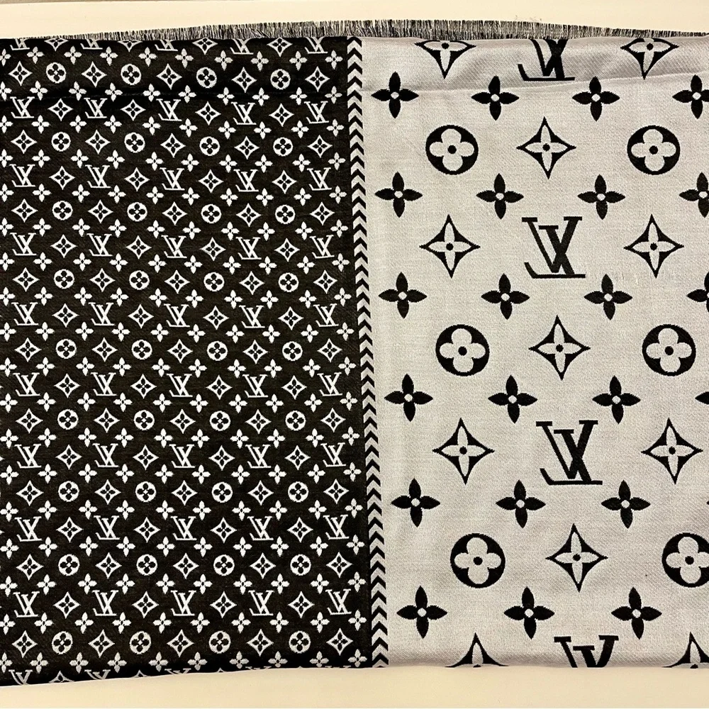 L V - New Luxury Silk & Wool Blend Monogram Scarf in Black & White